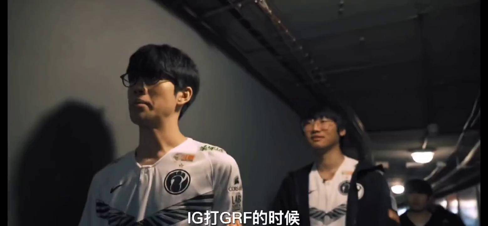 开云体育在线-IG翻盘FPX，Canyon打出惊人五杀激烈交锋入围赛，成为赛场最大亮点