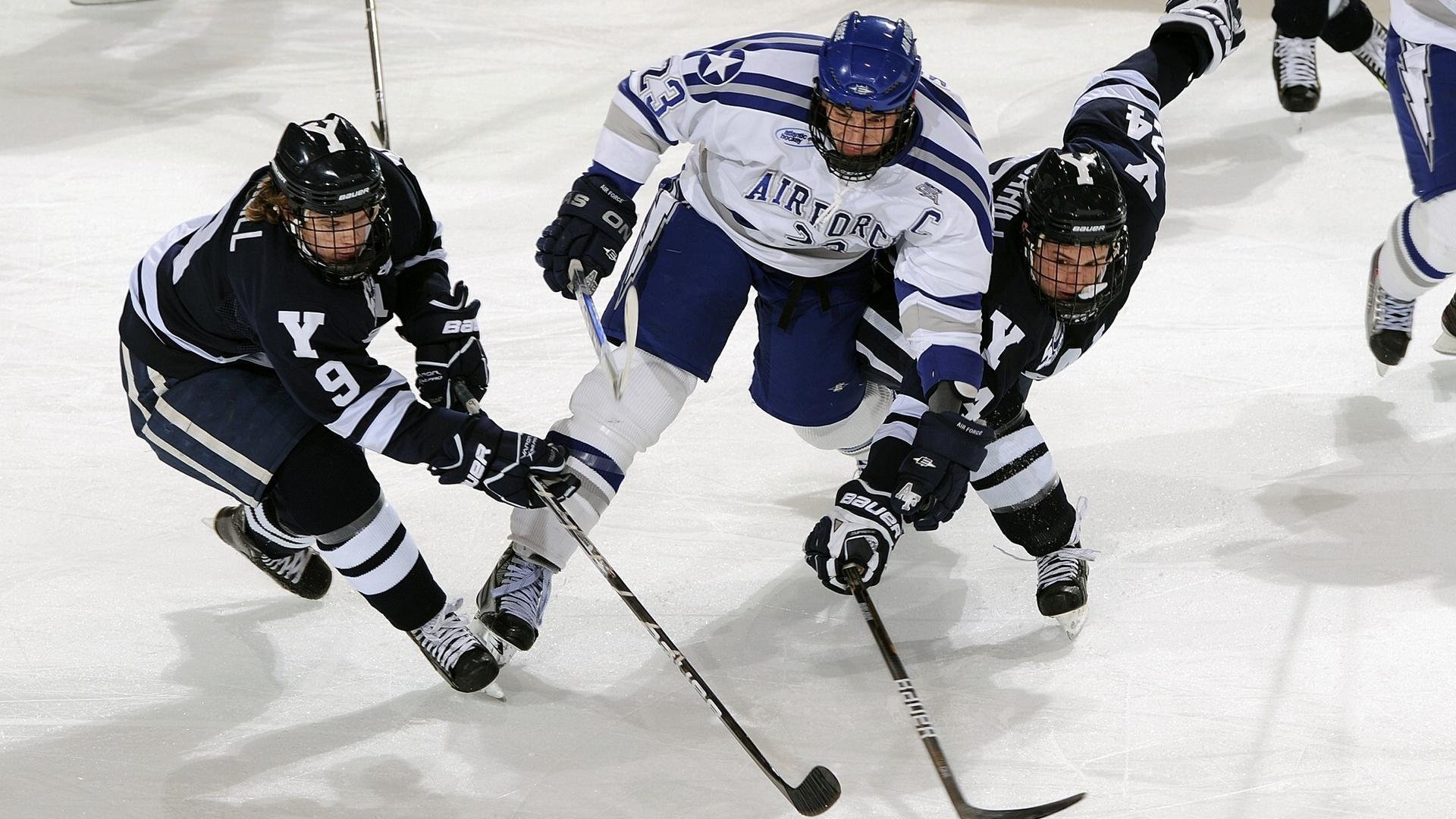 竞技场双城记，快船攻防一体碾碎鹈鹕，福克斯在F1街道上演人车合一统治秀